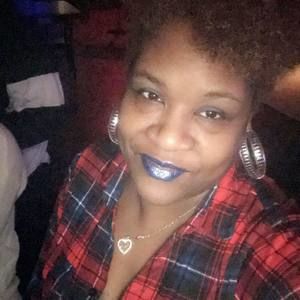 Meet your Posher, Sabrina